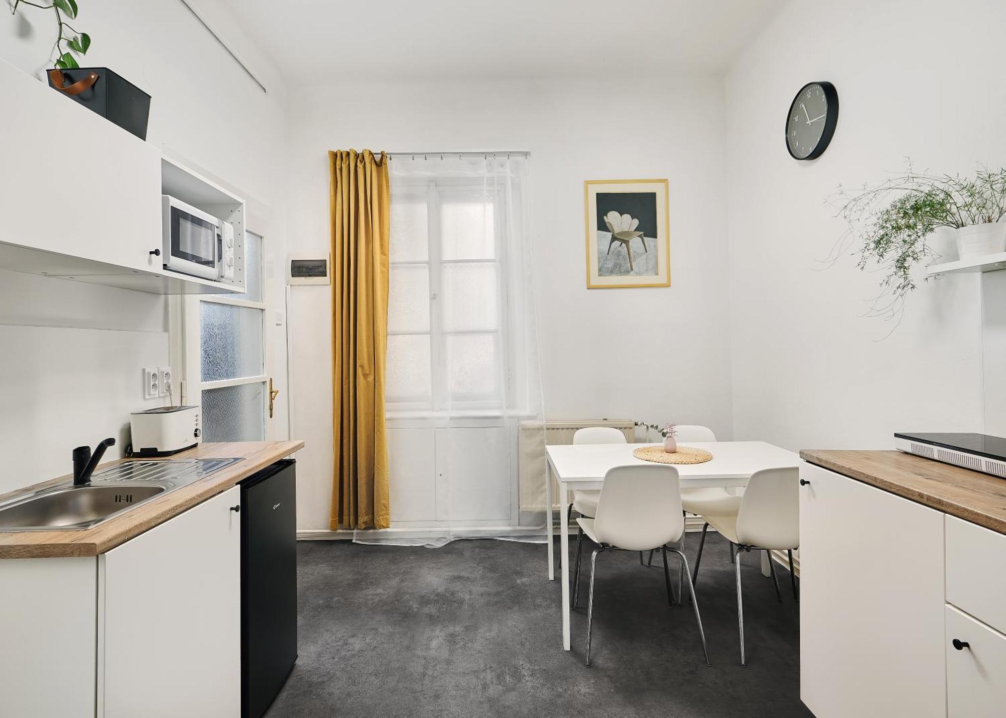 Teytz Apartments *
